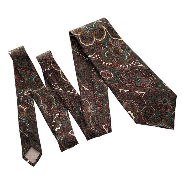 Vintage Oleg Cassini 100% silk classic paisley tie olive teal green gold 3.75" w - Picture 3 of 5